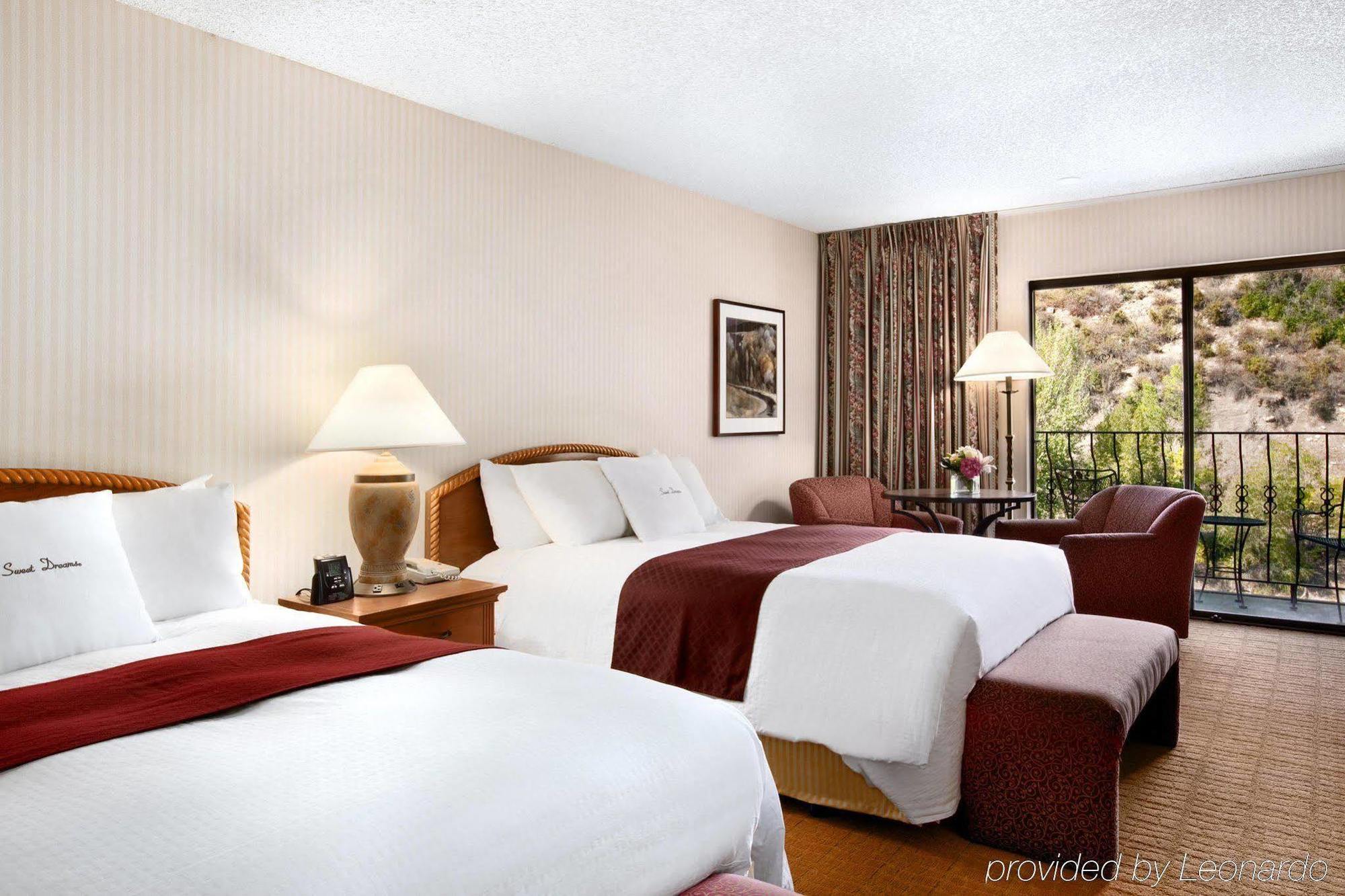 Hotel Doubletree By Hilton Durango Habitación foto